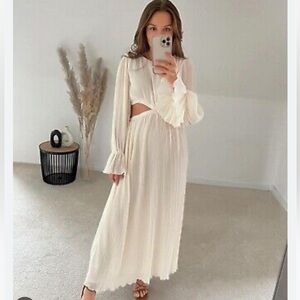 Zara NWT ecru pleated cut out midi dress